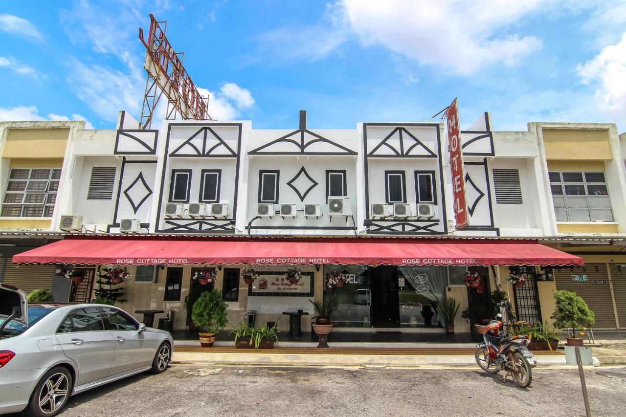 Rose Cottage Hotel Taman Daya Johor Bahru Zewnętrze zdjęcie